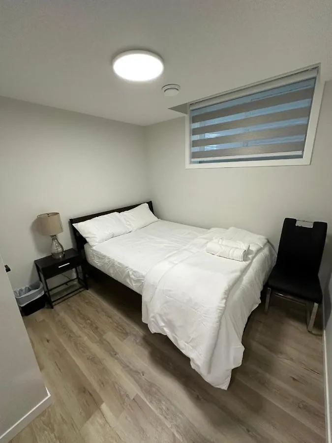 2 Bedroom 2 Washrooms Brand New Beautiful & Cozy Suite Κάλγκαρι Σπίτι διακοπών